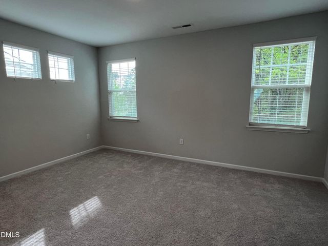 1237 Commack Drive, Durham, NC 27703