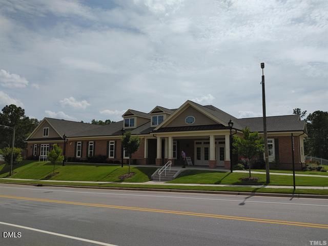 1237 Commack Drive, Durham, NC 27703
