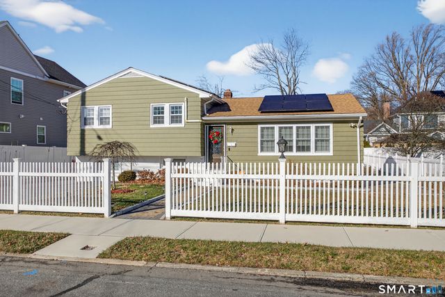 120 Clark Street, Bridgeport, CT 06606