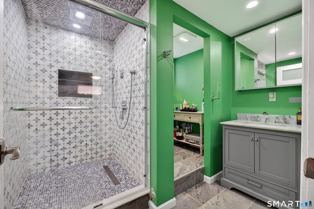 120 Clark Street, Bridgeport, CT 06606