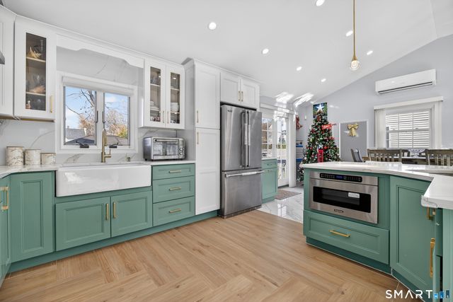 120 Clark Street, Bridgeport, CT 06606