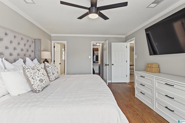 174 STONEBRIDGE CIRCLE, Pelham, AL 35124