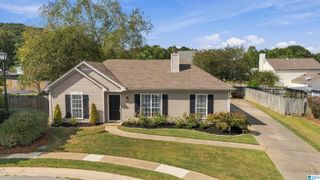 174 STONEBRIDGE CIRCLE, Pelham, AL 35124