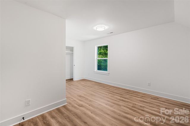 209 East Dixon Street, Lincolnton, NC 28092