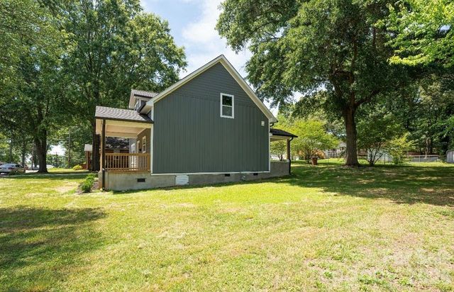 209 East Dixon Street, Lincolnton, NC 28092