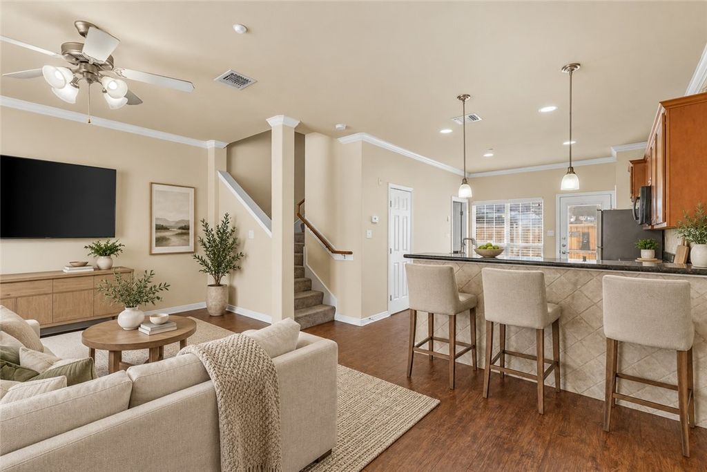 1198 Jones Butler Road 804, College Station, TX 77840 — photo 4