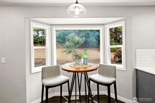 25749 Pyramid Lane NW, Poulsbo, WA 98370