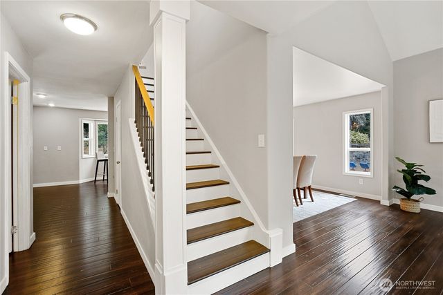 25749 Pyramid Lane NW, Poulsbo, WA 98370