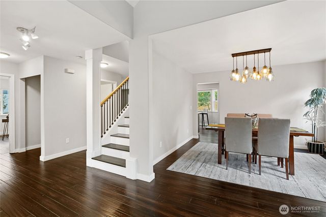 25749 Pyramid Lane NW, Poulsbo, WA 98370