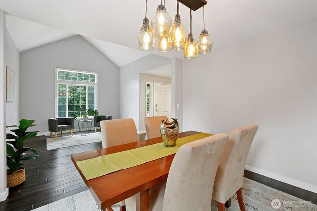 25749 Pyramid Lane NW, Poulsbo, WA 98370