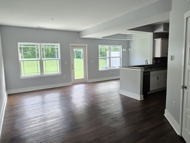 1116 Somerset Springs Dr, Spring Hill, TN 37174