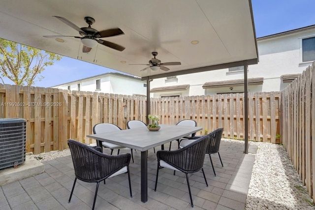 10945 SW 235th Ln, Homestead, FL 33032