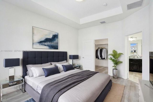 10945 SW 235th Ln, Homestead, FL 33032