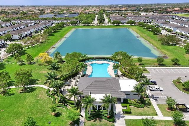 10945 SW 235th Ln, Homestead, FL 33032