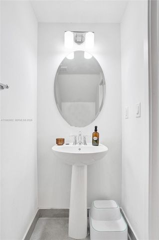 10945 SW 235th Ln, Homestead, FL 33032