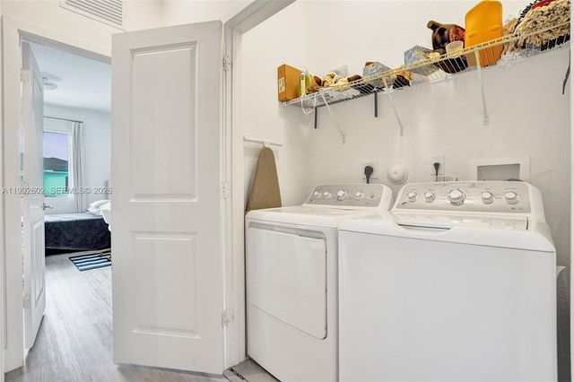 10945 SW 235th Ln, Homestead, FL 33032