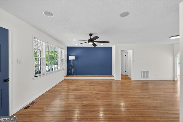 942 Powderbag Creek Road, Hartwell, GA 30643