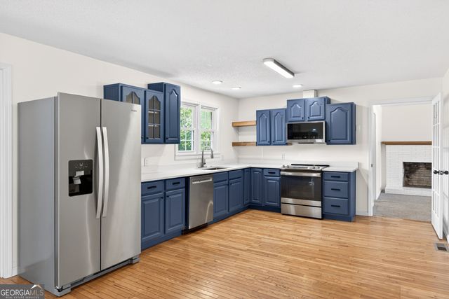 942 Powderbag Creek Road, Hartwell, GA 30643