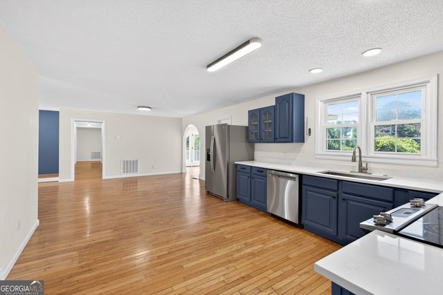 942 Powderbag Creek Road, Hartwell, GA 30643