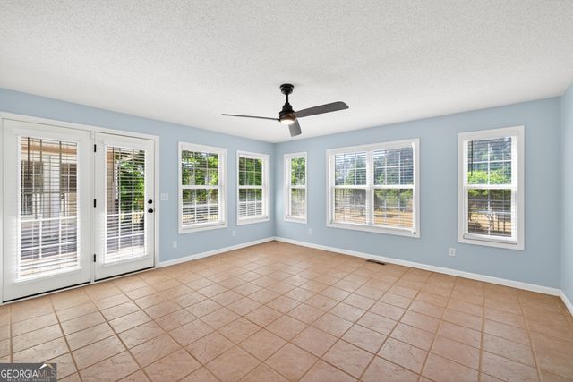 942 Powderbag Creek Road, Hartwell, GA 30643
