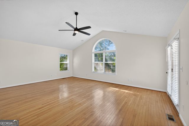 942 Powderbag Creek Road, Hartwell, GA 30643