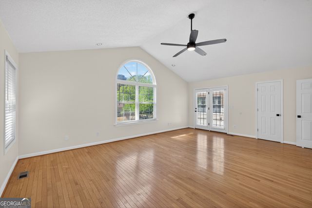 942 Powderbag Creek Road, Hartwell, GA 30643
