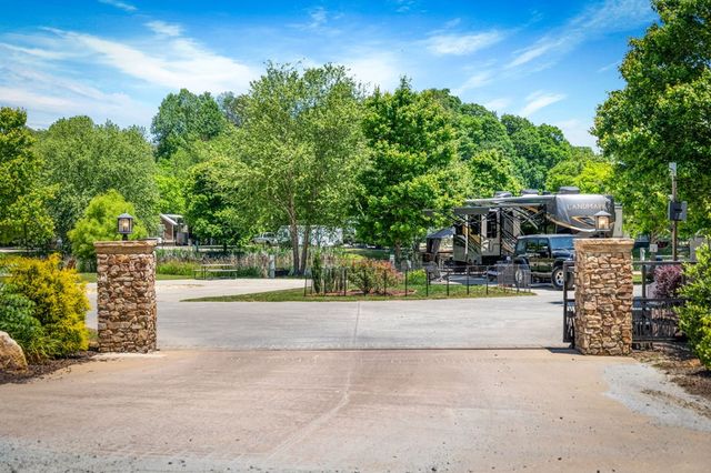 2 Mountain Meadows Drive, Morganton, GA 30560