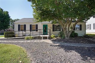 1601 N 17th Street, Belleville, IL 62226
