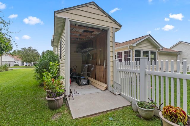 923 Don Donald Ct., Myrtle Beach, SC 29588
