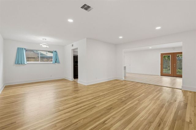 1219 Wisterwood Drive, Houston, TX 77043