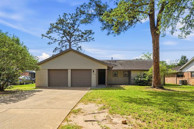 1219 Wisterwood Drive, Houston, TX 77043