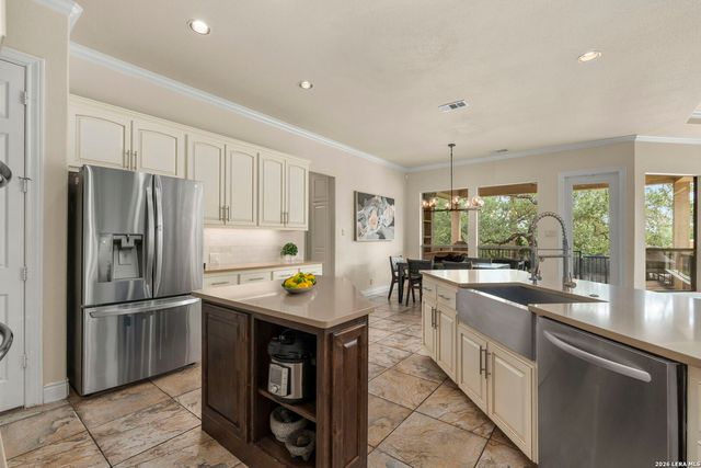 3230 Roan Way, San Antonio, TX 78259