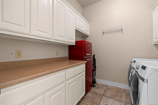 3230 Roan Way, San Antonio, TX 78259