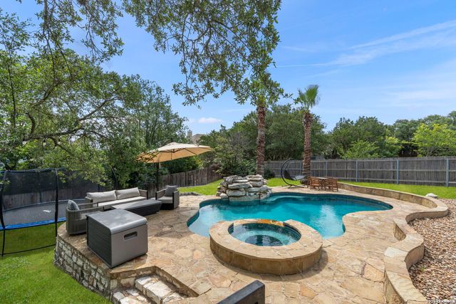 3230 Roan Way, San Antonio, TX 78259