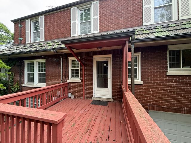 14200 S Burnham Avenue, Chicago, IL 60633