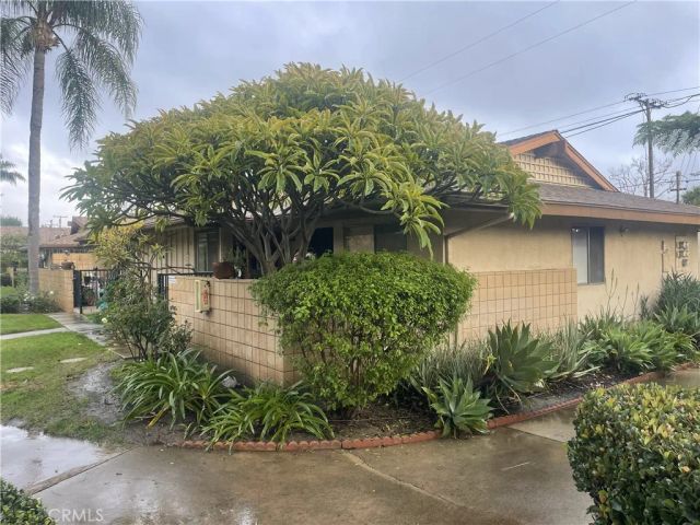 1768 E Commonwealth Avenue 104, Fullerton, CA 92831