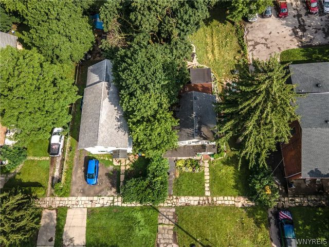 327 Market Street, Lockport City, NY 14094