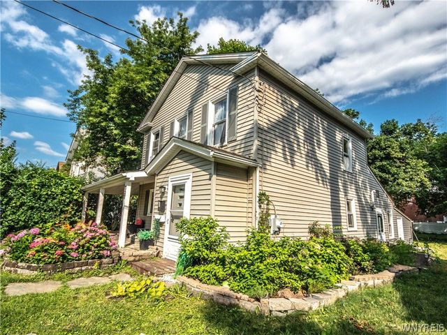 327 Market Street, Lockport City, NY 14094
