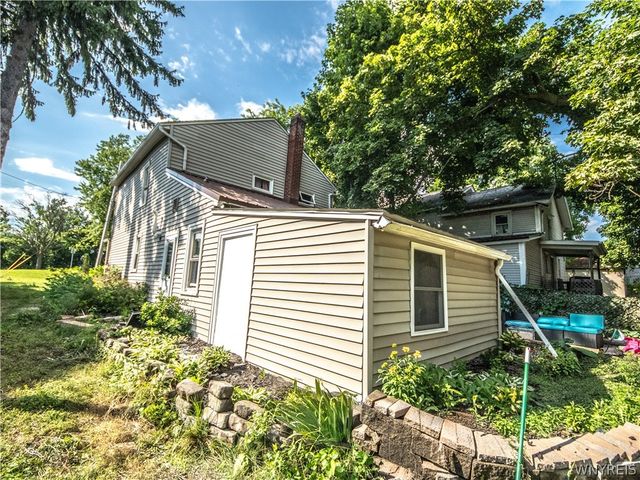 327 Market Street, Lockport City, NY 14094