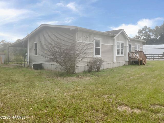 1062 Anse Broussard Highway, Breaux Bridge, LA 70517