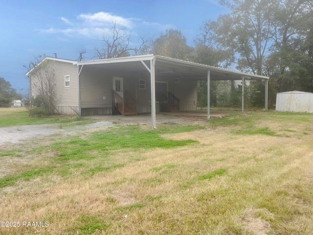 1062 Anse Broussard Highway, Breaux Bridge, LA 70517