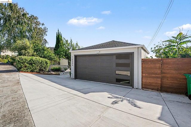 16085 Gramercy Dr, Castro Valley, CA 94578