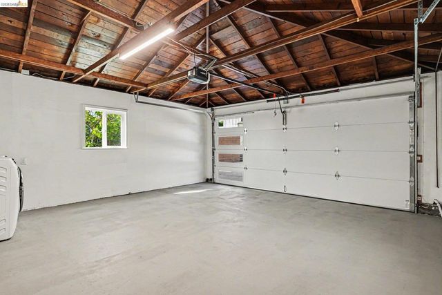 16085 Gramercy Dr, Castro Valley, CA 94578
