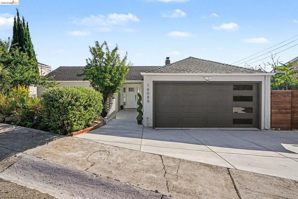 16085 Gramercy Dr, Castro Valley, CA 94578