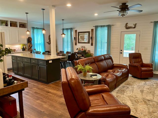 861 Edding Creek Drive, Edisto Island, SC 29438