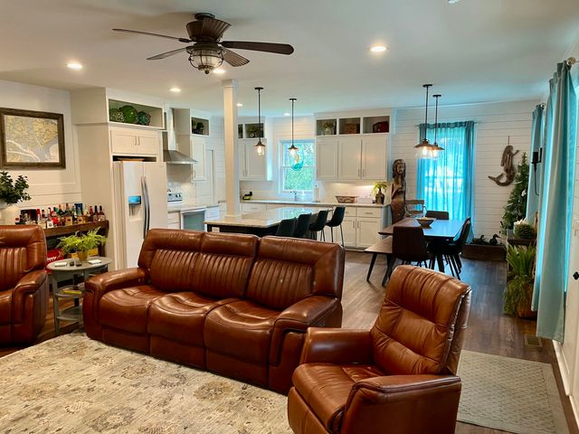 861 Edding Creek Drive, Edisto Island, SC 29438
