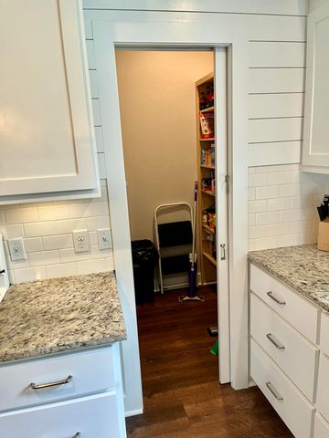 861 Edding Creek Drive, Edisto Island, SC 29438