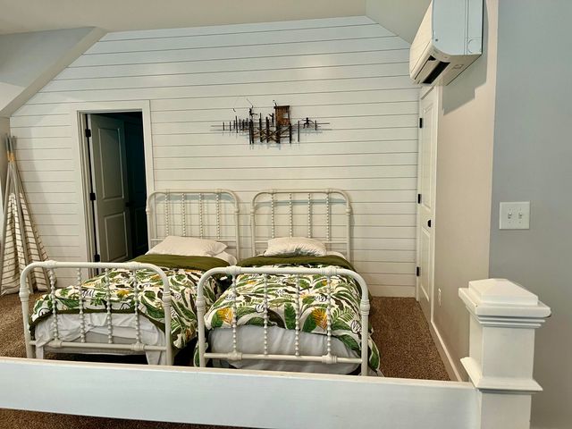 861 Edding Creek Drive, Edisto Island, SC 29438