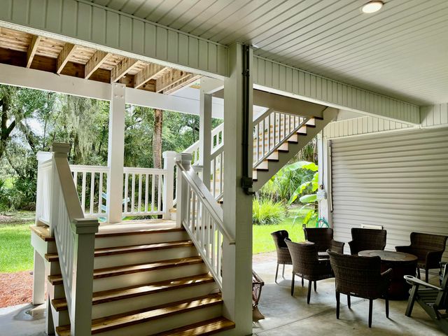 861 Edding Creek Drive, Edisto Island, SC 29438