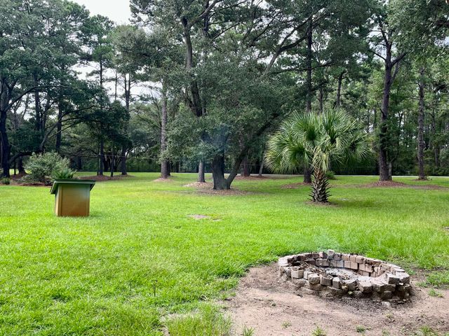 861 Edding Creek Drive, Edisto Island, SC 29438